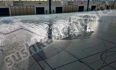 Откачка воды из спортзала