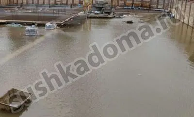 Откачка воды из котлована
