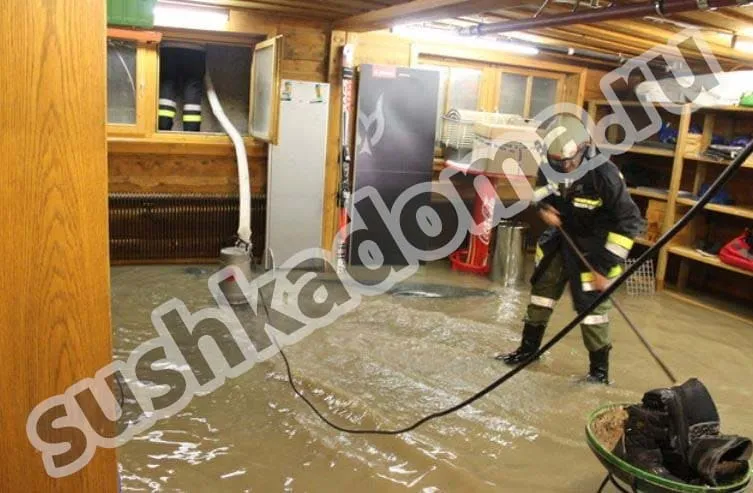 Услуга откачки воды со склада. Устраним последствия залива водой