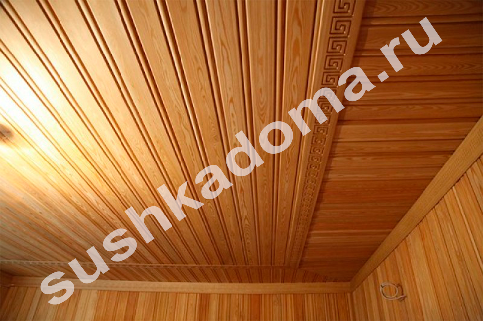 деревянный потолок фото